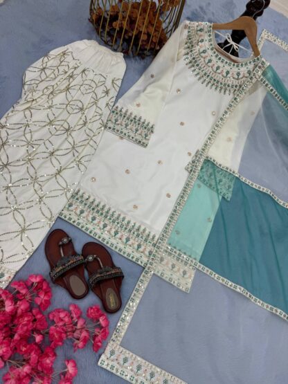 PD1120 CREPE TOP & FARSHI PLAZZO WITH DUPATTA SET ONLINE BEST QUALITY PAKISTANI SUITS, ONLINE SHOPPING SUITS, PAKISTANI SALWAR KAMEEZ, PAKISTANI SUITS AT MANUFACTURER PRICE, PAKISTANI SUITS BEST PRICE, PAKISTANI SUITS IN SURAT, PAKISTANI SUITS ONLINE SHOPPING, PD1120 CREPE TOP & FARSHI PLAZZO  PD, PLAZZO, READYMADE, Single, Suits, THE LIBAS COLLECTION