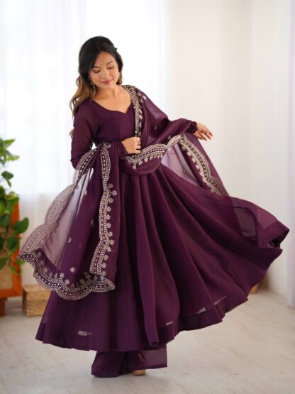 SSR 5006 PURPLE FANDY SILK GOWN SURAT ONLINE SHOPPING BEST QUALITY PAKISTANI SUITS, PAKISTANI KURTI AT BEST PRICE, PAKISTANI KURTI SUPPLIER, PAKISTANI SALWAR KAMEEZ, PAKISTANI SUITS MANUFACTURER IN SURAT, PAKISTANI SUITS ONLINE SHOPPING IN INDIA, PAKISTANI SUITS SINGLE, SALWAR KAMEEZ WHOLESALE, SSR 5003 DESIGNER SALWAR KAMEEZ MANUFACTURER IN SURAT, SSR 5006 PURPLE FANDY SILK GOWN, WHOLESALE SUITS COLLECTION  Gown, Salwar Kameez, Single, SSR, Suits