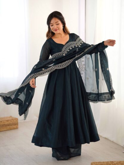 SSR 5006 RANI FANDY SILK SURAT GOWN WHOLESALE MARKET BEST QUALITY PAKISTANI SUITS, PAKISTANI KURTI AT BEST PRICE, PAKISTANI KURTI SUPPLIER, PAKISTANI SALWAR KAMEEZ, PAKISTANI SUITS MANUFACTURER IN SURAT, PAKISTANI SUITS ONLINE SHOPPING IN INDIA, PAKISTANI SUITS SINGLE, SALWAR KAMEEZ WHOLESALE, SSR 5003 DESIGNER SALWAR KAMEEZ MANUFACTURER IN SURAT, SSR 5006 PURPLE FANDY SILK GOWN, SSR 5006 RANI FANDY SILK, WHOLESALE SUITS COLLECTION  Gown, Salwar Kameez, Single, SSR, Suits