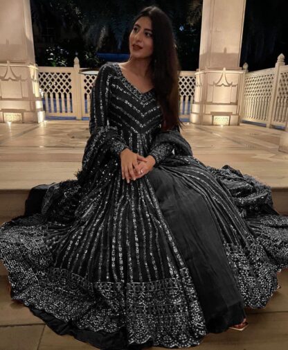 THE LIBAS COLLECTION 6453 BLACK LEHENGA WITH PRICE BEST QUALITY PAKISTANI SUITS, ONLINE SHOPPING SUITS, PAKISTANI SALWAR KAMEEZ, PAKISTANI SUITS AT MANUFACTURER PRICE, PAKISTANI SUITS BEST PRICE, PAKISTANI SUITS IN SURAT, PAKISTANI SUITS ONLINE SHOPPING, THE LIBAS COLLECTION 6453, THE LIBAS COLLECTION 6453 BLACK  READYMADE, RTC, Single, Suits, THE LIBAS COLLECTION