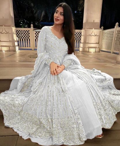 THE LIBAS COLLECTION 6453 WHITE LEHENGA AT BEST PRICE BEST QUALITY PAKISTANI SUITS, ONLINE SHOPPING SUITS, PAKISTANI SALWAR KAMEEZ, PAKISTANI SUITS AT MANUFACTURER PRICE, PAKISTANI SUITS BEST PRICE, PAKISTANI SUITS IN SURAT, PAKISTANI SUITS ONLINE SHOPPING, THE LIBAS COLLECTION 6453 WHITE  READYMADE, RTC, Single, Suits, THE LIBAS COLLECTION