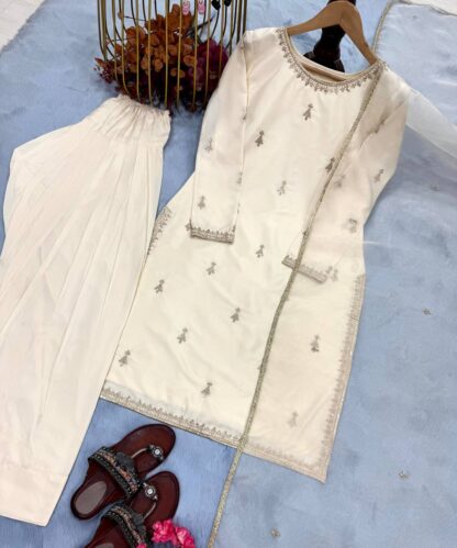 PD 1096 WHITE FARSHI PLAZZSO COLLECTION BEST QUALITY PAKISTANI SUITS, ONLINE SHOPPING SUITS, PAKISTANI SALWAR KAMEEZ, PAKISTANI SUITS AT MANUFACTURER PRICE, PAKISTANI SUITS BEST PRICE, PAKISTANI SUITS IN SURAT, PD 1096 WHITE FARSHI PLAZZSO COLLECTION  Pakistani Suits, PAKISTANI SUITS BRAND, PAKISTANI SUITS DESIGN, PAKISTANI SUITS FOR WOMEN, PAKISTANI SUITS IN INDIA, PAKISTANI SUITS ONLINE, PAKISTANI SUITS ONLINE INDIA, PAKISTANI SUITS SURAT, PAKISTANI WHOLESALE CLOTHES SUPPLIER, READYMADE, READYMADE PAKISTANI SUITS, SANIYA TRENDZ, Single, SINGLE PIECE PAKISTANI SUITS ONLINE, Suits, WHOLESALE PAKISTANI SUITS IN SURAT