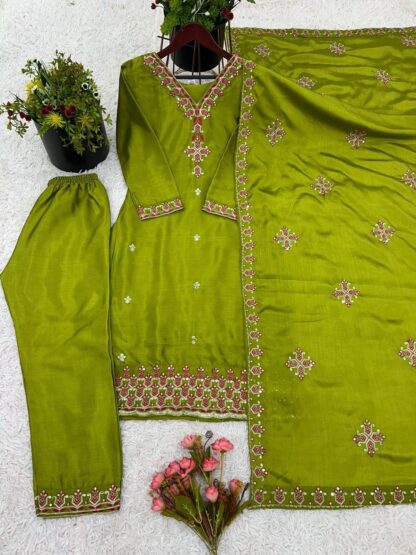 SSR 5005 OLIVE GREEN SALWAR SUITS ONLINE SHOPPING DESIGNER SUITS AT WHOLESALE PRICE, DESIGNER SUITS WHOLESALER, SALWAR KAMEEZ MANUFACTURER, SALWAR KAMEEZ WHOLESALER, SSR 5005 OLIVE GREEN  READYMADE, Salwar Kameez, SALWAR SUITS, SALWAR SUITS FOR WOMEN, SALWAR SUITS ONLINE IN INDIA, SALWAR SUITS ONLINE SHOPPING, SALWAR SUITS ONLINE SUPLLIER, SHARARA SUITS ONLINE SHOPPING, Single, SSR, Suits