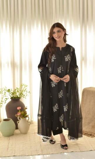 LG 1951 BLACK BEAUTY TOP AND PANT & DUPATTA WITH PRICELG 1951 BLACK BEAUTY TOP AND PANT & DUPATTA WITH PRICE