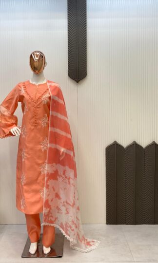 LG 1951 ORANGE TOP AND PANT & DUPATTA ONLINELG 1951 ORANGE TOP AND PANT & DUPATTA ONLINE