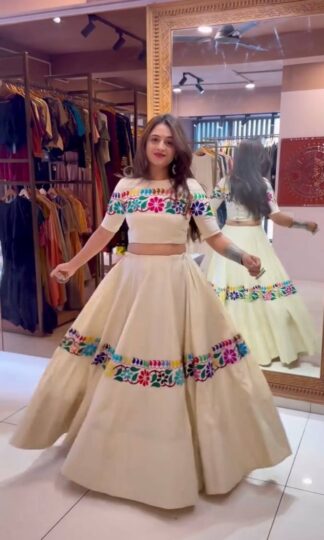 AD 211 NAVRATRI COLLECTION WHOLESALERAD 211 NAVRATRI COLLECTION WHOLESALER