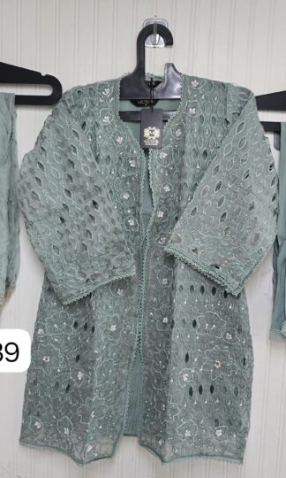 SHRADDHA DESIGNER CW 1039 PAKISTANI HEAVY READYMADE SUITS AT BEST PRICESHRADDHA DESIGNER CW 1039 PAKISTANI HEAVY READYMADE SUITS AT BEST PRICE