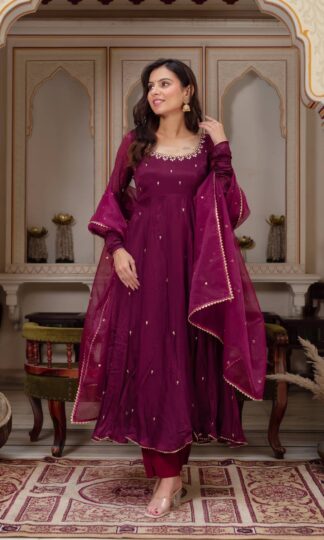 ZSR 3148 DESIGNER WOMEN ETHNIC WEARZSR 3148 DESIGNER WOMEN ETHNIC WEAR