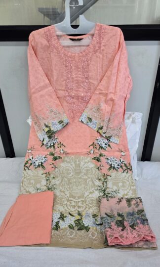 SHRADDHA NEEDLE WONDER 2001 B PAKISTANI KURTI FOR WOMENSHRADDHA NEEDLE WONDER 2001 B PAKISTANI KURTI FOR WOMEN