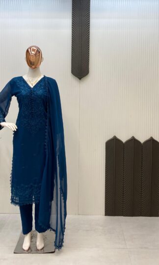 LG 2002 BLUE TOP PLAZZO SET WITH DUPATTA WITH PRIECELG 2002 BLUE TOP PLAZZO SET WITH DUPATTA WITH PRIECE