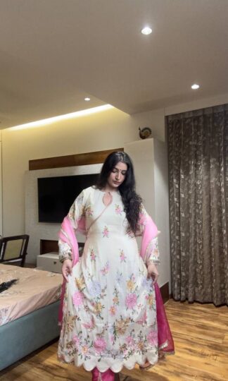 BHANDARI BE 418 TOP WITH TULIP SALWAR IN INDIABHANDARI BE 418 TOP WITH TULIP SALWAR IN INDIA