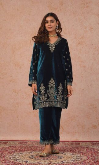 BHANDARI BE 420 VELVET TOP PLAZZO & DUPATTA ONLINEBHANDARI BE 420 VELVET TOP PLAZZO & DUPATTA ONLINE