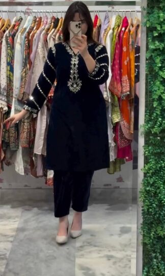 BHANDARI BE 429 VELVET DESIGNER CO-ORD SET ONLINE SHOPPINGBHANDARI BE 429 VELVET DESIGNER CO-ORD SET ONLINE SHOPPING