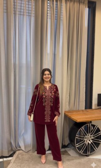 BE 426 RED MAROON VELVET DESIGNER WEAR CO-ORD SET ONLINEBE 426 RED MAROON VELVET DESIGNER WEAR CO-ORD SET ONLINE