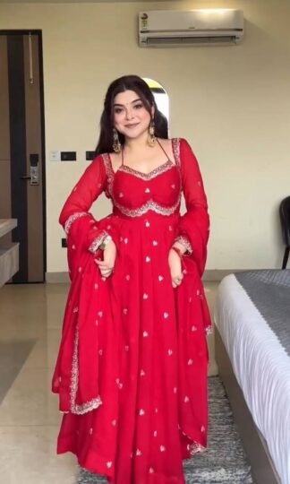 NSR 874 DESIGNER EMBROIDERED ANARKALI GOWNNSR 874 DESIGNER EMBROIDERED ANARKALI GOWN