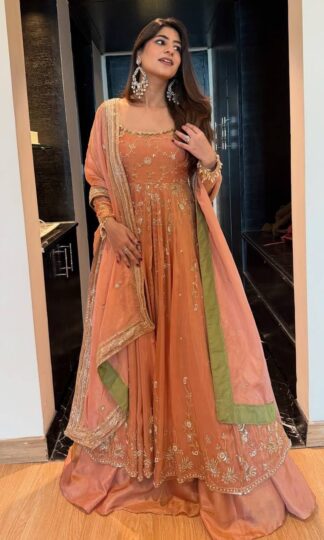 KD 1573 DESIGNER EMBROIDERED ANARKALI GOWN ONLINE WHOLESALEKD 1573 DESIGNER EMBROIDERED ANARKALI GOWN ONLINE WHOLESALE