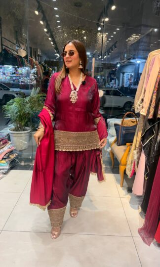 ZSR 3164 EMBROIDERED TOP BOTTOM WITH DUPATTA ONLINEZSR 3164 EMBROIDERED TOP BOTTOM WITH DUPATTA ONLINE