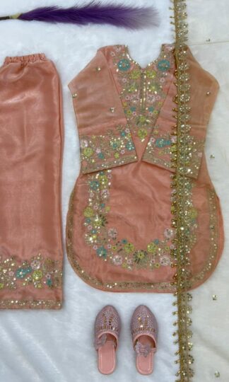 RRK 002 PAKISTANI STYLE KIDS SUIT ONLINERRK 002 PAKISTANI STYLE KIDS SUIT ONLINE