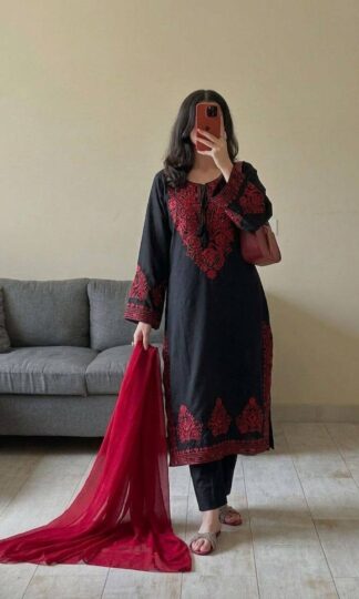 BE 386 SURAT ROMAN SILK SUITS MANUFACTURERBE 386 SURAT ROMAN SILK SUITS MANUFACTURER