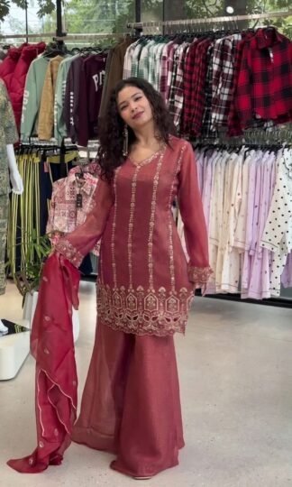 BE 454 DESIGNER KURTI PLAZZO WITH DUPATTABE 454 DESIGNER KURTI PLAZZO WITH DUPATTA