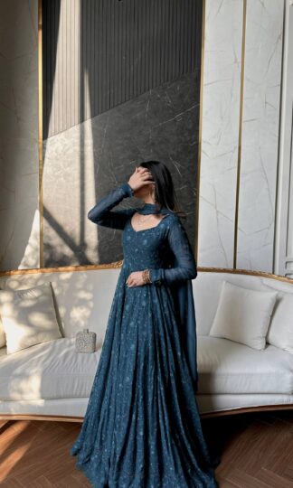 JL 1061 PARTY WEAR GOWN ONLINE WHOLESALE AT BEST PRICEJL 1061 PARTY WEAR GOWN ONLINE WHOLESALE AT BEST PRICE