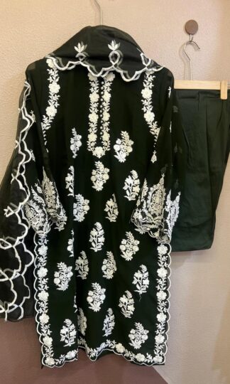 ZAHRA COLLECTION ZG 246 FESTIVE WEAR PAKISTANI KURTI SET INDIAZAHRA COLLECTION ZG 246 FESTIVE WEAR PAKISTANI KURTI SET INDIA