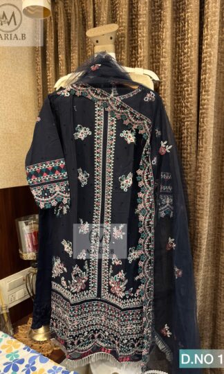 MARIA B 1026 CHIKANKARI COTTON PAKISTANI SUITS ONLINE WHOLESALE INDIAMARIA B 1026 CHIKANKARI COTTON PAKISTANI SUITS ONLINE WHOLESALE INDIA