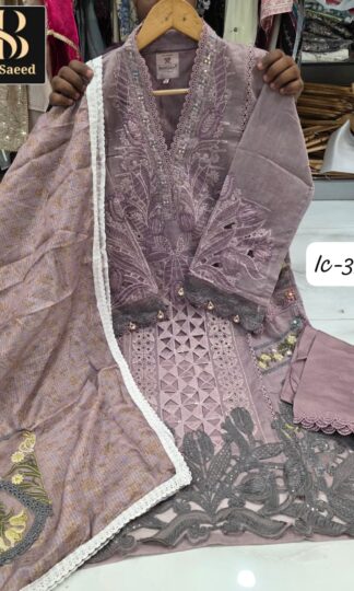 BIN SAEED IC-352 ORIGINAL DESIGNER PAKISTANI KURTI FOR WOMENBIN SAEED IC-352 ORIGINAL DESIGNER PAKISTANI KURTI FOR WOMEN