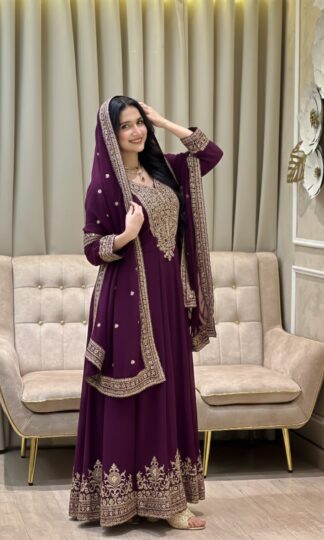 AC 7099 PAKISTANI ANARKALI GOWN MANUFACTURER IN INDIAAC 7099 PAKISTANI ANARKALI GOWN MANUFACTURER IN INDIA