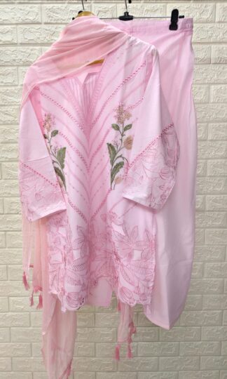 AGHAJAAN 1029 PAKISTANI KURTI WHOLESALE PRICEAGHAJAAN 1029 PAKISTANI KURTI WHOLESALE PRICE