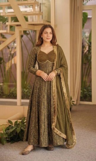 MD 4025 WHOLESALE ANARKALI GOWNMD 4025 WHOLESALE ANARKALI GOWN
