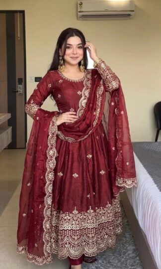 NSR 895 PAKISTANI DESIGNER ANARKALI GOWN FOR LADIESNSR 895 PAKISTANI DESIGNER ANARKALI GOWN FOR LADIES