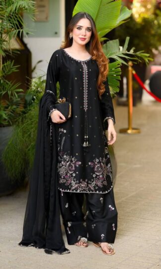 SSR 543 BLACK PAKSITANI SALWAR KAMEEZ WITH DUPATTA SET ONLINESSR 543 BLACK PAKSITANI SALWAR KAMEEZ WITH DUPATTA SET ONLINE