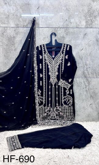 HOOR TEX HF 690 D PAKISTANI KURTI FOR WOMENHOOR TEX HF 690 D PAKISTANI KURTI FOR WOMEN