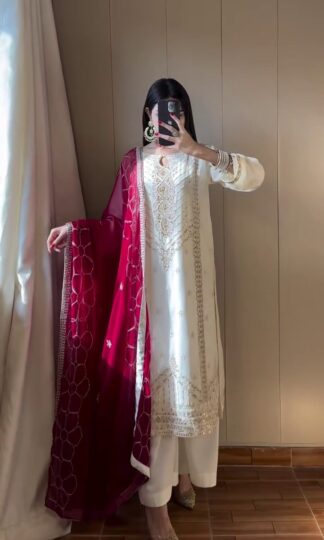 AC 7114 DESIGNER PAKISTANI SALWAR SUITS ONLINE IN INDIAAC 7114 DESIGNER PAKISTANI SALWAR SUITS ONLINE IN INDIA