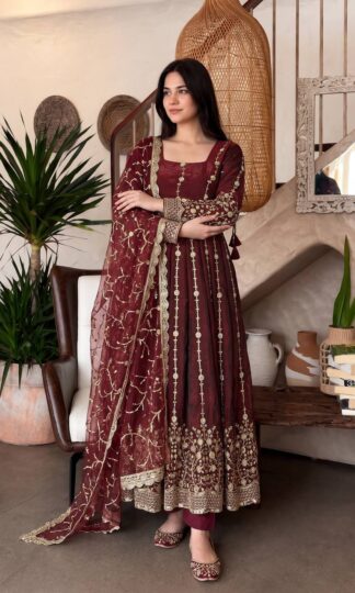 SSC 726 DESIGNER WEDDING WEAR ANARKALI GOWNSSC 726 DESIGNER WEDDING WEAR ANARKALI GOWN