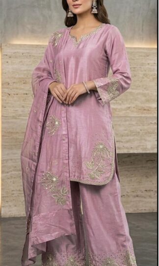 HOOR TEX HF 829 B PAKISTANI KURTI ONLINE INDIAHOOR TEX HF 829 Readymade Pakistani Kurti in Zemmy Choo Fabric XL 42 XXL 44