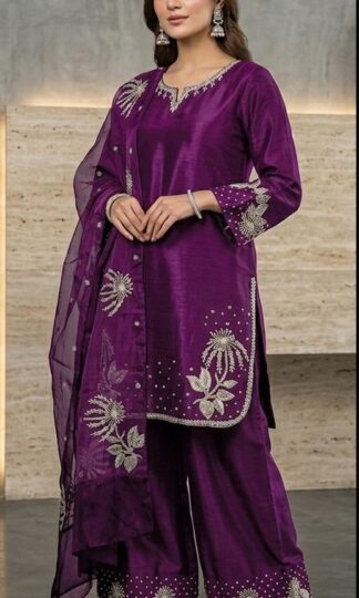 HOOR TEX HF 829 D LATEST PAKISTANI KURTI WHOLESALE SURATHOOR TEX HF 829 Readymade Pakistani Kurti in Zemmy Choo Fabric XL 42 XXL 44