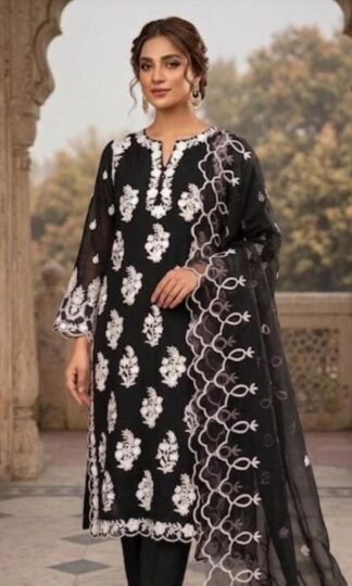ZAHRA COLLECTION ZG 246 READYMADE PAKISTANI KURTI ONLINEZAHRA COLLECTION ZG 246 Readymade Pakistani Kurti in Fox Georgette with Inner XL XXL