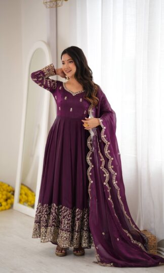 ZSR 3185 PREMIUM ANARKALI GOWN SUITS ONLINE SHOPPINGZSR 3185 PREMIUM ANARKALI GOWN SUITS ONLINE SHOPPING