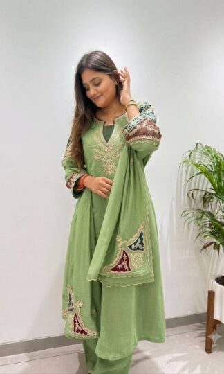 BE 509 PARTY WEAR DESIGNER TOP PLAZZO WITH DUPATTA SUPPLIERBE 509 PARTY WEAR DESIGNER TOP PLAZZO WITH DUPATTA SUPPLIER
