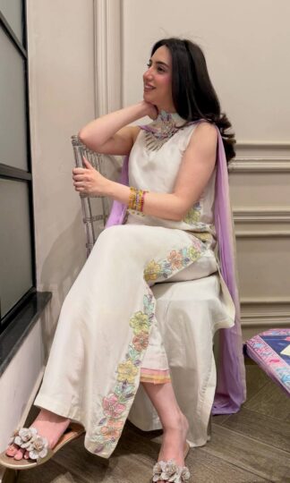 LL 053 LONG KAFTAN & BOTTOM WITH DUPATTA SET WHOLESALELL 053 LONG KAFTAN & BOTTOM WITH DUPATTA SET WHOLESALE