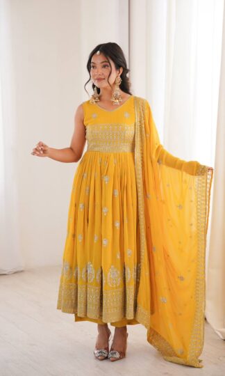 SP 91 DESIGNER ANARKALI GOWN ONLINE SHOPPINGSP 91 DESIGNER ANARKALI GOWN ONLINE SHOPPING
