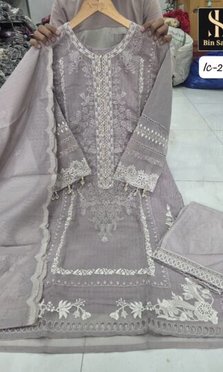 BIN SAEED IC 297 PAKISTANI KURTI WHOLESALE INDIABIN SAEED IC 297 Pakistani Kurti Wholesale India Fancy Fabric Heavy Handwork Embroidery Tassels Cutwork Imported Cotton L XL XXL