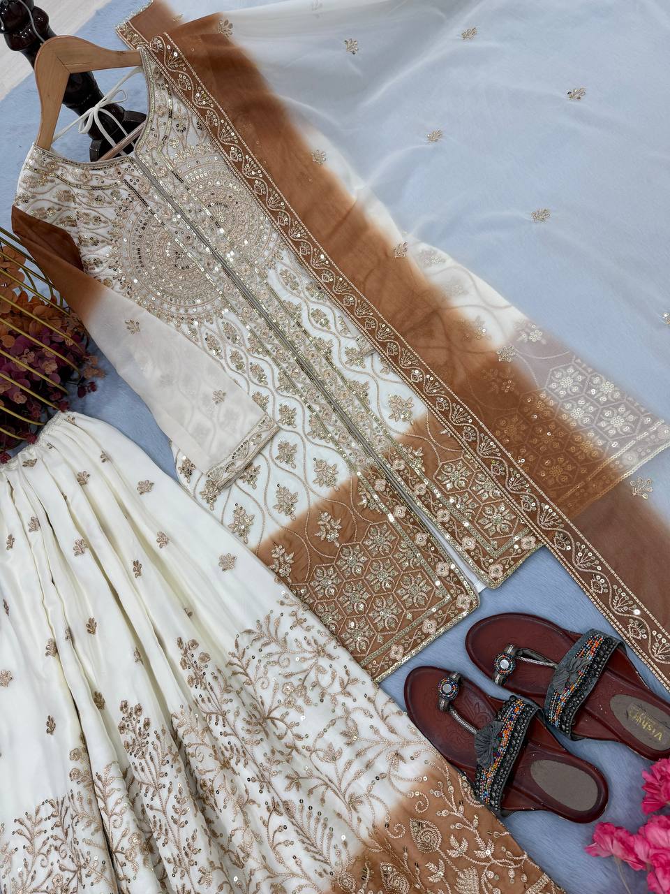 AD 224 DESIGNER TOP PLAZZO SUIT ONLINE WHOLESALE - Image 4