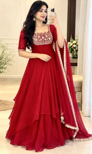 AD 253 ANARKALI GOWNS FOR RETAILERS AND RESELLERSAD 253 ANARKALI GOWNS FOR RETAILERS AND RESELLERS