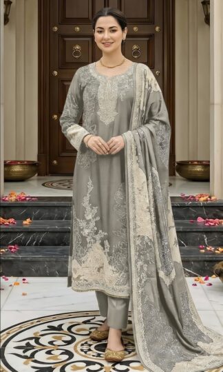 AMRUTVELA AT210 I PAKISTANI SUIT AT BEST PRICEAMRUTVELA AT210 I PAKISTANI SUIT AT BEST PRICE