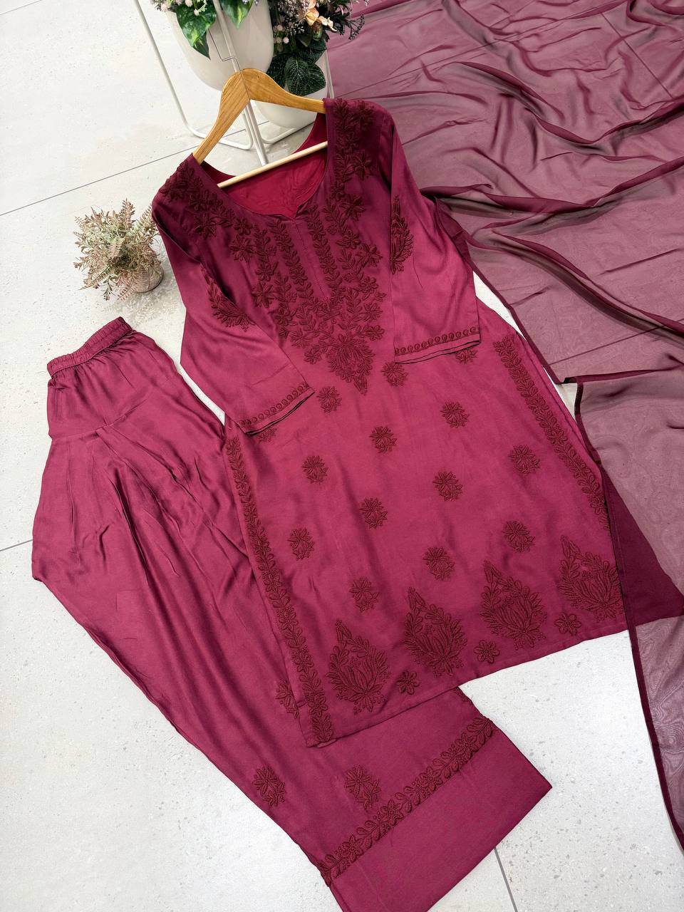 BE 517 PAKISTANI FARSHI SALWAR SUITS ONLINE WHOLESALE - Image 5