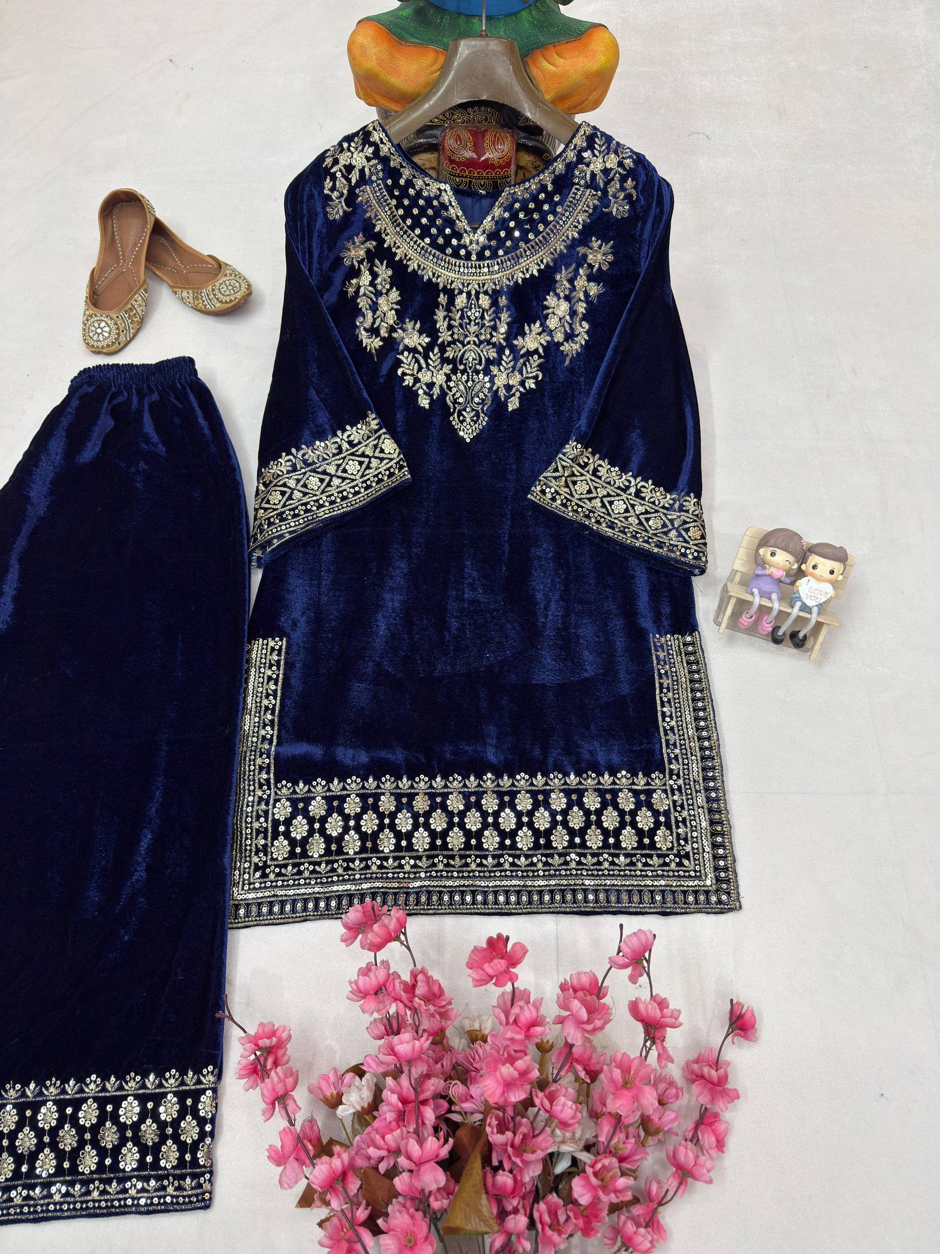 LC 1434 PAKISTANI VELVET CO-ORD SET ONLINE WHOLESALE - Image 3