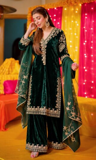 LC 1516 PAKISTANI VELVET SHARARA SUIT FOR WOMENLC 1516 PAKISTANI VELVET SHARARA SUIT FOR WOMEN